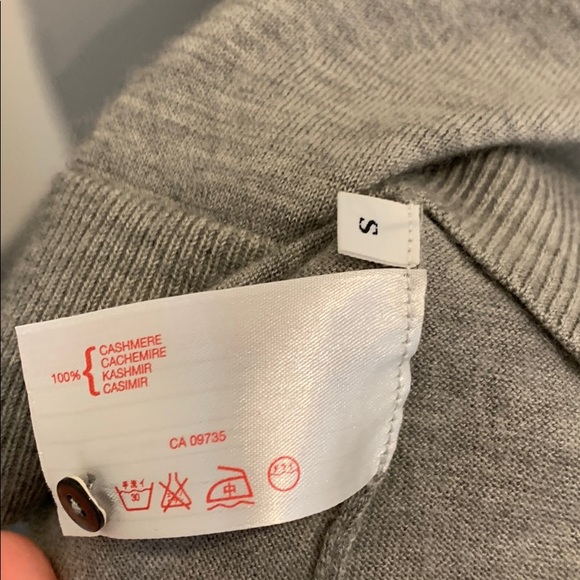 Luxe 100% cashmere fitted cardigan - Picture 5 of 11